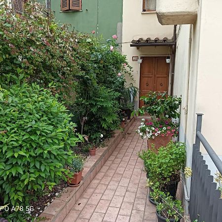 Gelsomino Bianco Apartment แตร์นี ภายนอก รูปภาพ
