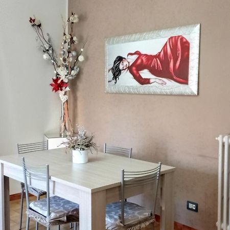 Gelsomino Bianco Apartment แตร์นี ภายนอก รูปภาพ